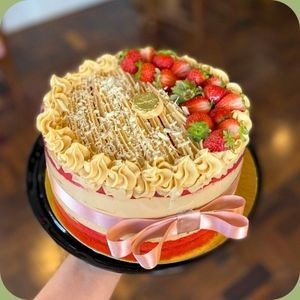 Naked cake red velvet M